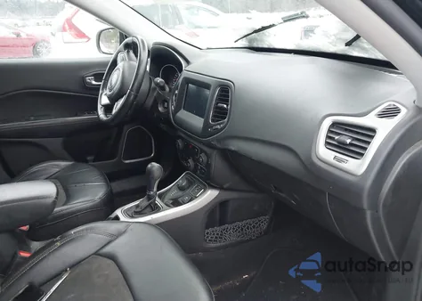 2020 Jeep Compass Latitude 4X4 from USA, damaged, VIN 3C4NJDBB3LT160583